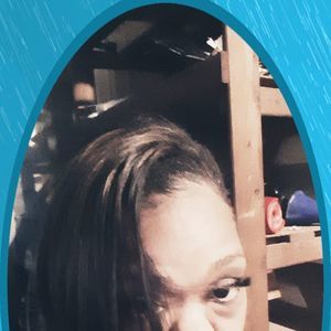 Meet your Posher, Shenita